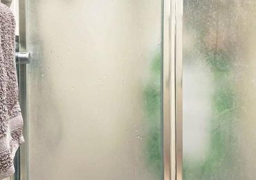 Come eliminare il calcare dal box doccia con questo metodo davvero ecologico - Ohga!