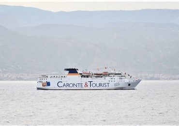 Caronte & Tourist Isole Minori, la nuova nave Las Palmas è arrivata in Sicilia. “Servirà le ...