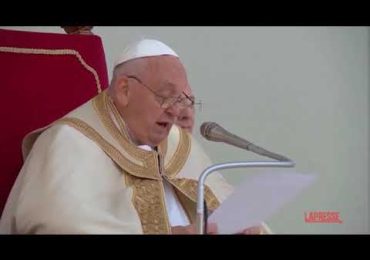 Venezia, il monito di Papa Francesco: «Senza salvaguardia potrebbe cessare di esistere