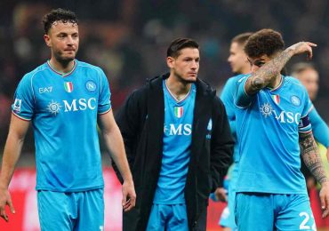 Napoli in difficoltà, la difesa fa <b>acqua</b>: il dato è inquietante