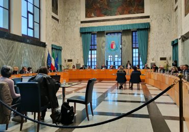 Consiglio comunale a Imperia, <b>acqua</b> pubblica o privata: scontro tra maggioranza e opposizione