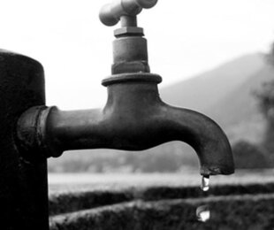 Autobotti in arrivo a Chieti e un'ordinanza per sensibilizzare al <b>risparmio</b> di <b>acqua</b> - Virgilio
