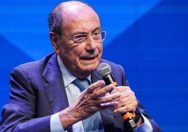 La disattivazione dei dissalatori in Sicilia: una questione di urgenza secondo Renato Schifani - Gaeta