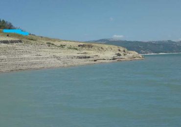 Lago di Occhito: la siccità riduce drasticamente il livello dell'<b>acqua</b> sul confine tra Molise e Puglia