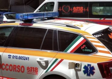 Malore in <b>acqua</b> a Cogoleto, donna portata al pronto soccorso in codice rosso - Genova 24