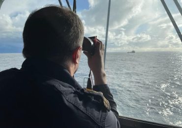 La Marina militare controlla la nave russa nelle acque portoghesi - The Portugal News