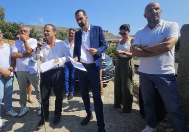 De Luca: "Taormina ha la sua <b>acqua</b>. La guerra con Messina è inesistente"