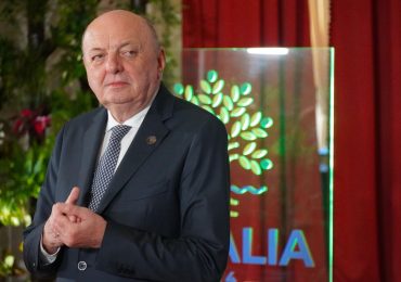 Pichetto: "L'energia nucleare è una sfida da portare avanti, sfruttare i percorsi di rinnovabili"
