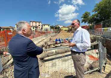 Sopralluogo del Sindaco Peracchini ai lavori di miglioramento delle tubazioni collegate all ...
