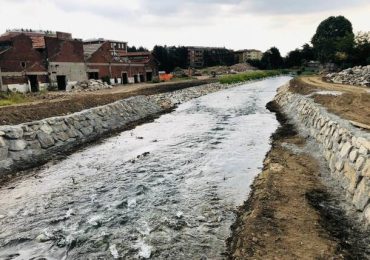 Riqualificazione del fiume Olona a Legnano, il cantiere entra nel vivo con i massi ciclopici