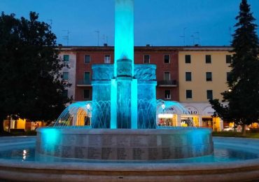 Luci e giochi d'<b>acqua</b>, ecco la fontana - Il Resto del Carlino