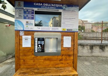 Eboli: Installate le prime due casette dell'<b>acqua</b> in piazza Epitaffio e in piazza XXV Aprile e ...