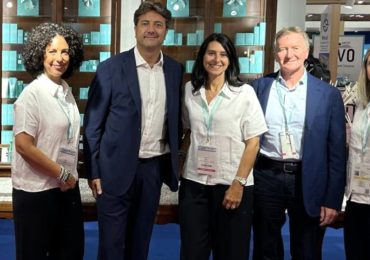 <b>Acqua</b> dell'Elba ancora presente al Cannes Yachting Festival - Elbapress
