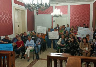 Nicosia protesta: assemblea pubblica di cittadini e politici contro la crisi idrica - VIDEO