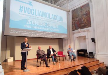 Assemblea "Vogliamo l'<b>acqua</b>", le associazioni interrogano e le istituzioni non rispondono