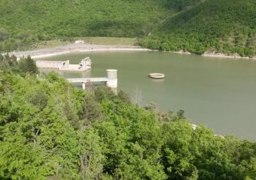 Crisi idrica in Basilicata: interruzioni programmate dell'<b>acqua</b> per 29 comuni, tra cui Potenza