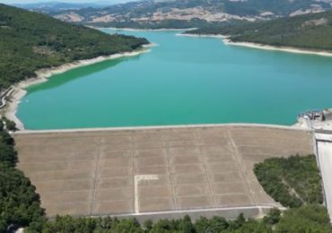 Crisi idrica al limite: invaso di Occhito in drastico calo, allarme per famiglie e agricoltori