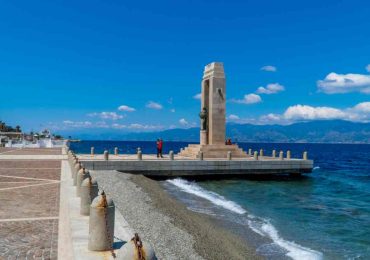Calabria, il mare sta diventando una discarica a cielo aperto | Questo viene usato per ...