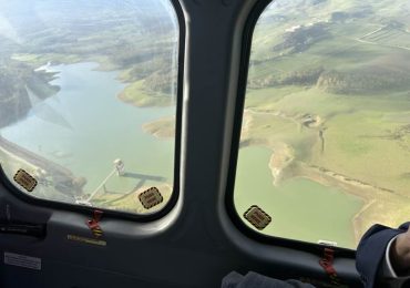 Come stanno le dighe e quanta <b>acqua</b> c'è: in volo con l'elicottero sugli invasi siciliani