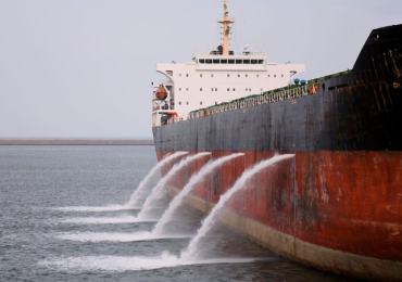 Linee guida aggiornate sulla registrazione e la comunicazione delle <b>acque</b> di zavorra