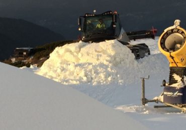 Dall'uso di <b>acqua</b> a quanto inquina, come è fatta la neve artificiale? Gli impiantisti