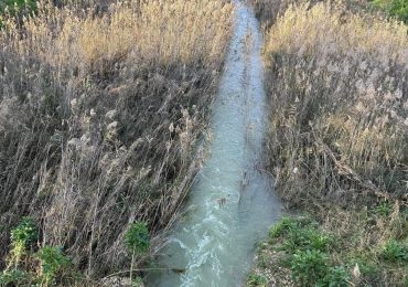La Sicilia sempre più assetata, ma l'<b>acqua</b> delle dighe viene scaricata in mare