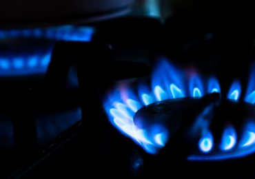 Gas e luce, rincari in arrivo: come risparmiare - Italia Report USA
