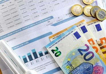Bollette luce e gas, l'allarme: rischio nuove impennate dei prezzi dell'energia