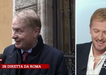 Santanchè, Lucio Malan: "A Chigi per parlare di autostrade" - YouTube