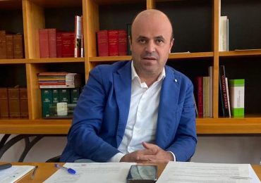 Giuseppe Ciccolini: «Provincia di Nuoro in azione per garantire <b>acqua</b> alle scuole