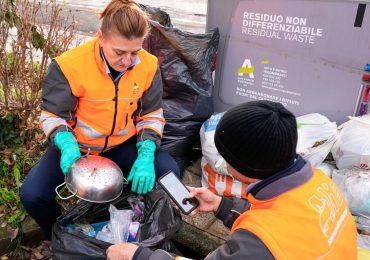 Raccolta rifiuti e disagi: "Boom di segnalazioni" - La Nazione