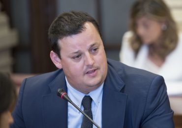 Editoriale 2024, Vincenzi: brindiamo con le bollicine ma ricordiamoci dell'<b>acqua</b> - Agricolae