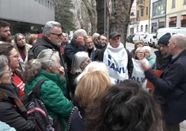 Il Comitato Amici del Lago di Idro dice no a ulteriori prelievi d'<b>acqua</b> - RaiNews