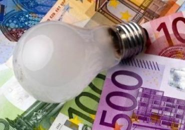 Il bonus bollette 2025: chi può beneficiarne e come <b>risparmiare</b> - La Piazza Web