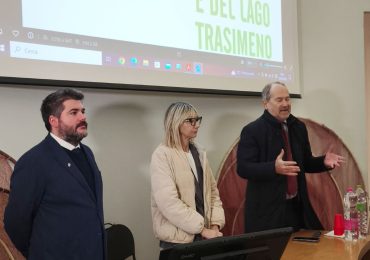 Emergenza idrica Trasimeno, amministratori regionali e locali incontrano il Commissario dell'<b>Acqua</b>