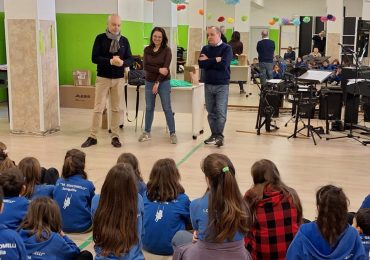 Senigallia, Viva Servizi in classe con gli studenti per parlare dei cambiamenti climatici