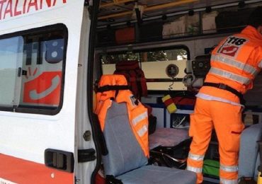 Mangia una mozzarella e muore soffocato a 40 anni - Lazio TV