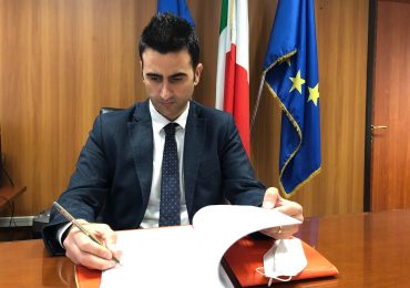 Saiello (M5S): «La Regione svende <b>acqua</b> ai privati, scelta inaccettabile