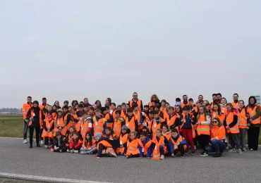 Giornata dell'<b>Acqua</b> all'aeroporto Marco Polo per 70 bimbi | La Nuova Venezia