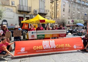 Caldo in città tra le disuguaglianze: a Secondigliano 39,7°C - La Nuova Ecologia