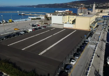 Nuova vita per l'Acquamarina: via libera alla progettazione e <b>gestione</b> della futura piscina terapeutica