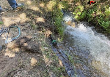 Furto di <b>acqua</b> potabile nel crotonese, scoperto allaccio abusivo lungo 2 km