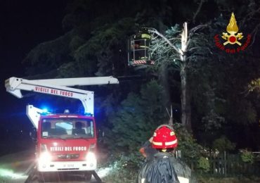 Maltempo: problemi di viabilità nella provincia di Varese, sfollati a Baveno - Corriere del Ticino