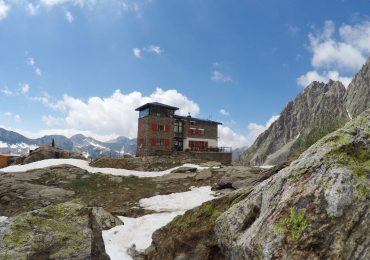 Aperture e chiusure delle strutture in quota