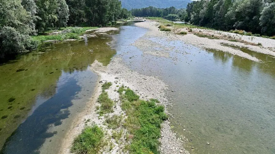 Sulla siccità il governo è fermo: l'<b>acqua</b> c'è, ma la buttiamo - Domani