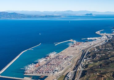 Tangeri Med, arrivano i pannelli solari galleggianti - Shipmag