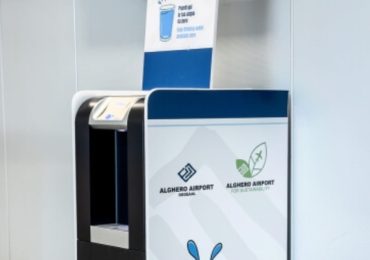 Aeroporti, distributori di <b>acqua</b> gratis in 22 scali dopo i controlli - la Repubblica