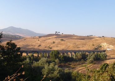 In Puglia riducono la pressione nell'acquedotto per la crisi idrica - Il Post