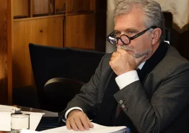 «Nuova <b>gestione</b> del Cup per ridurre le liste d'attesa»: la promessa di Bartolazzi