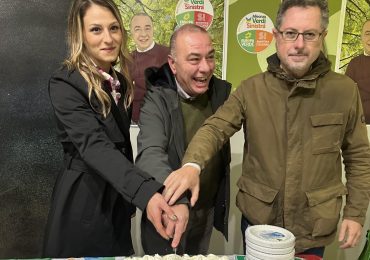 Avs, Tuccia inaugura il comitato elettorale: «Serve una Campania giusta e solidale